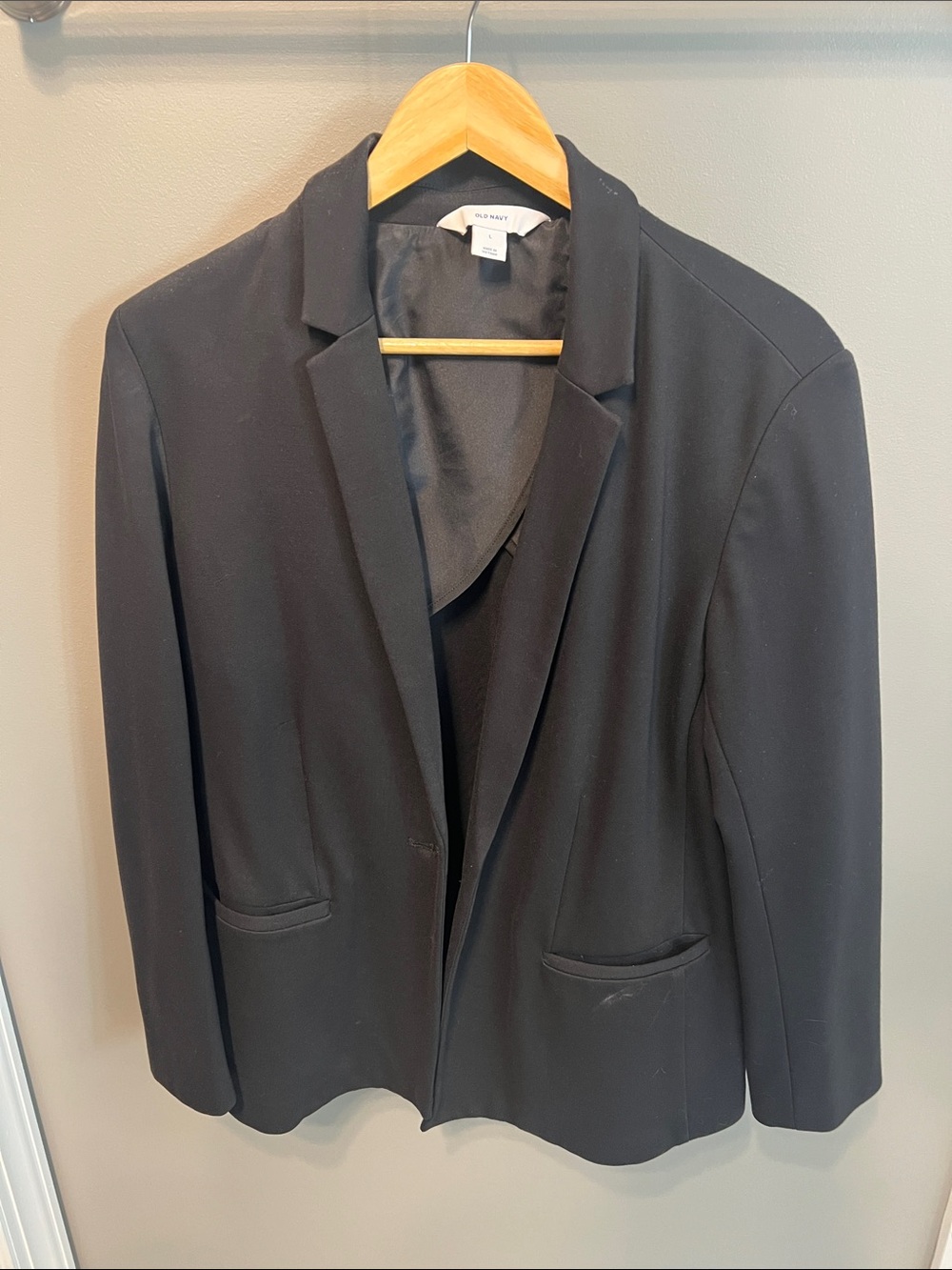 Old Navy Black Women's Blazer with Notch Lapel